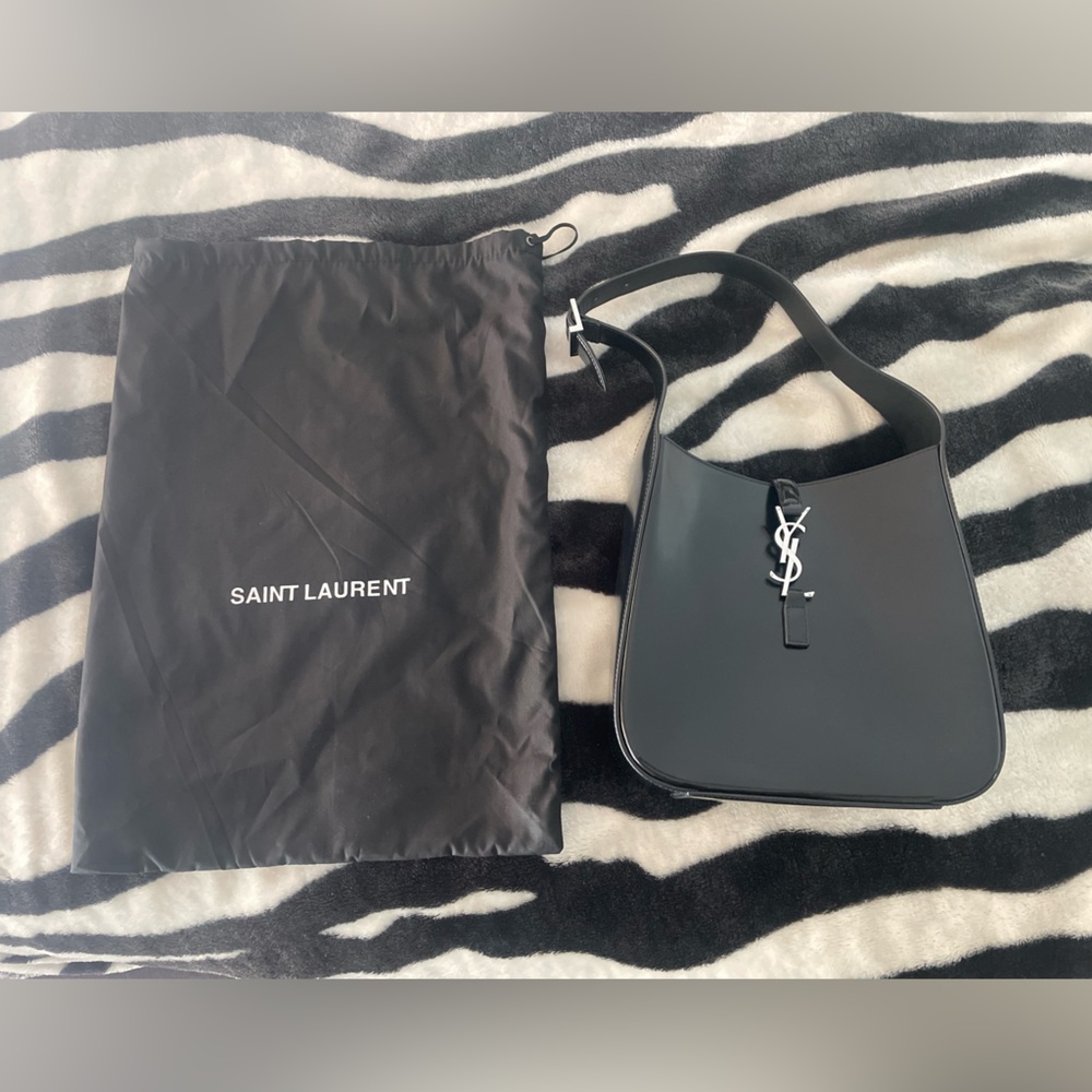 Saint Laurent Black Leather Shoulder Bag